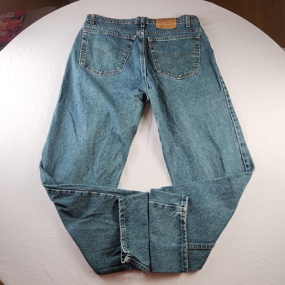 Levis 550 Mens Blue Denim Jeans 38x32 Made in USA Vintage Y2K Relaxed Tapered
